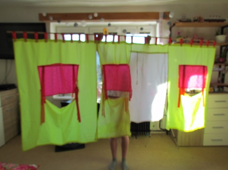 Domeček pod palandu