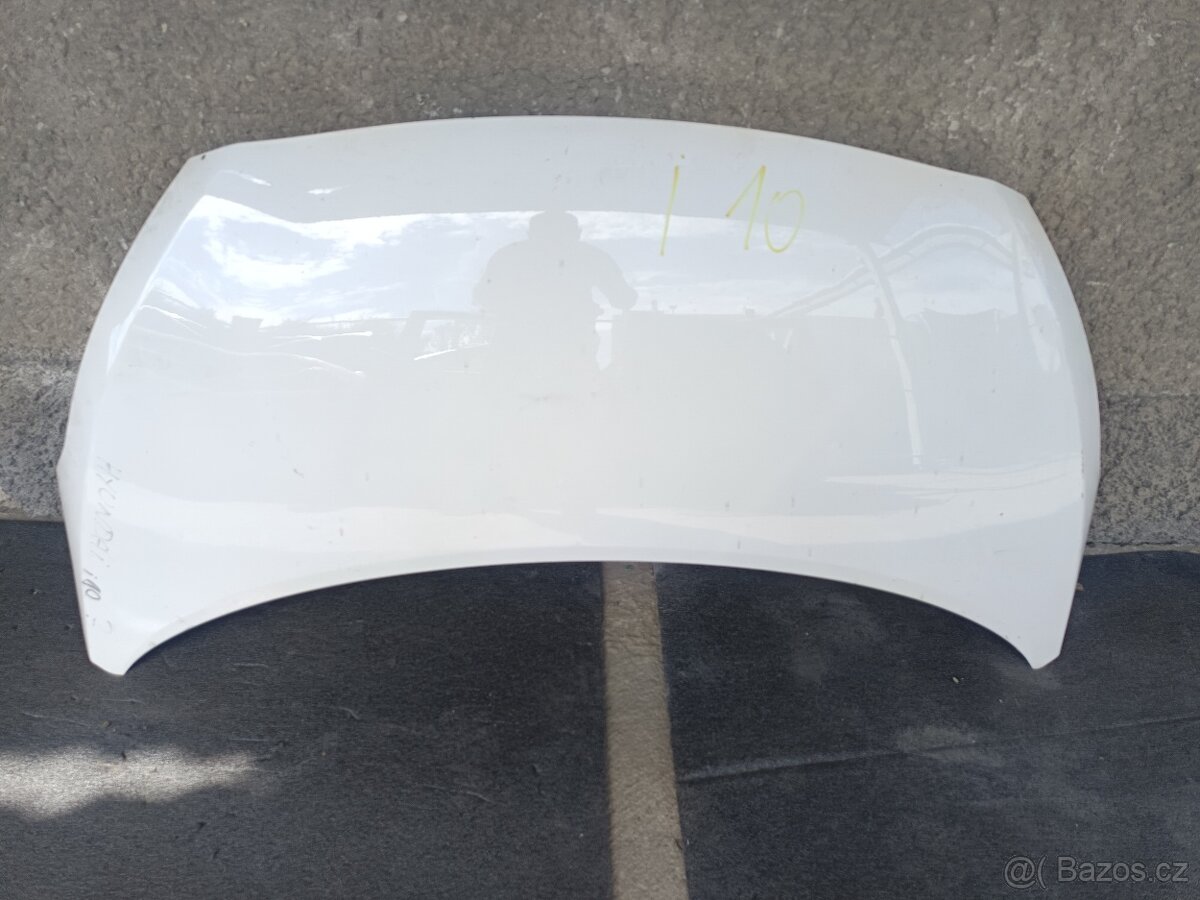 Kapota Hyundai i10