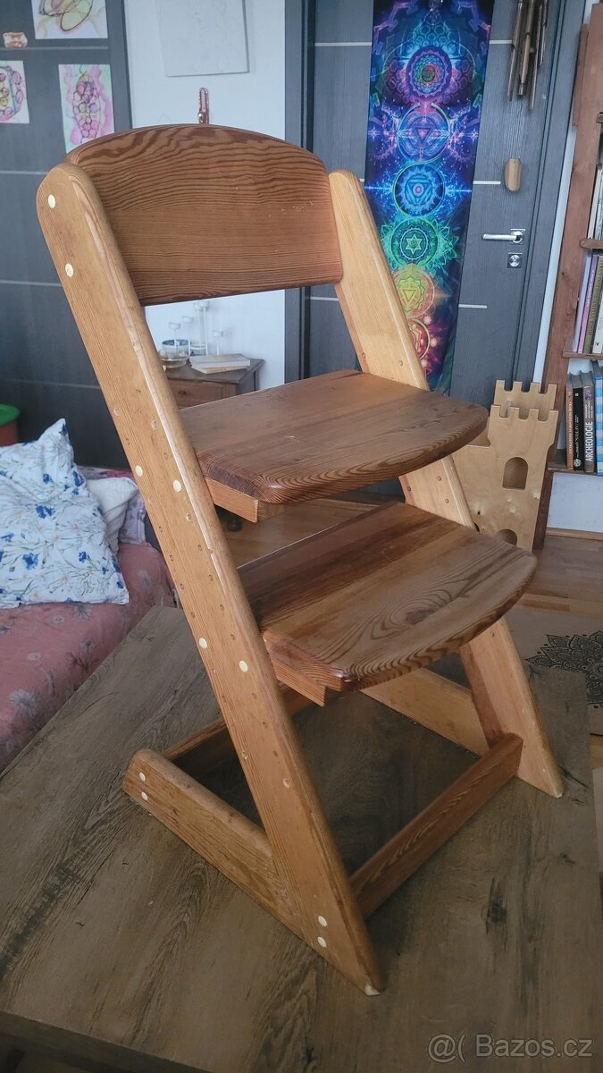 Dětská růstová židle