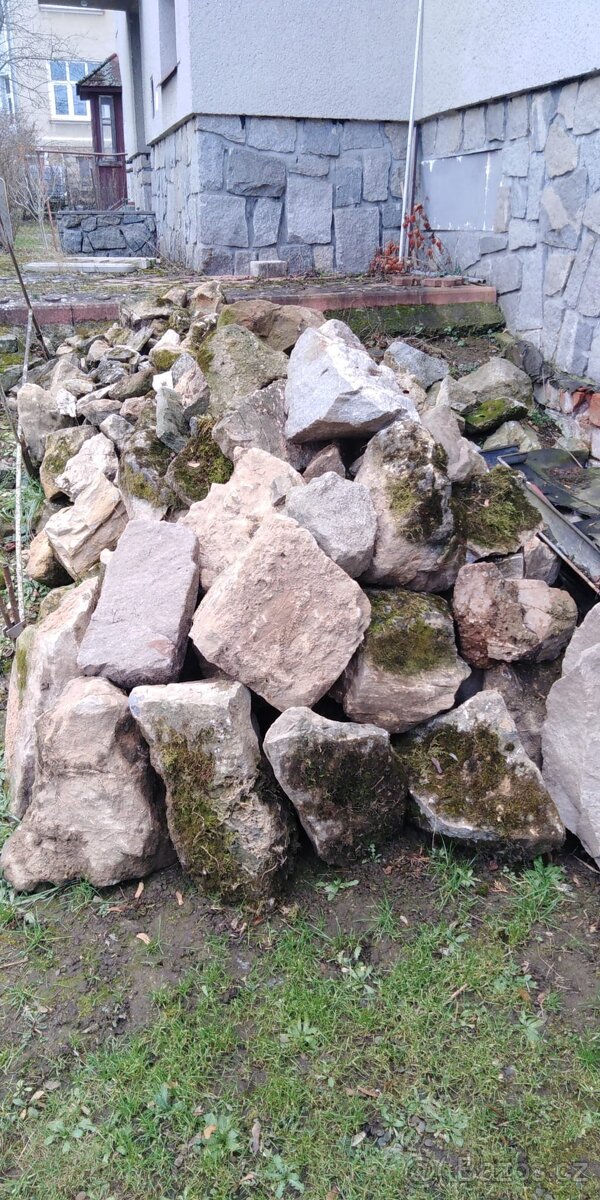 Kameny za odvoz