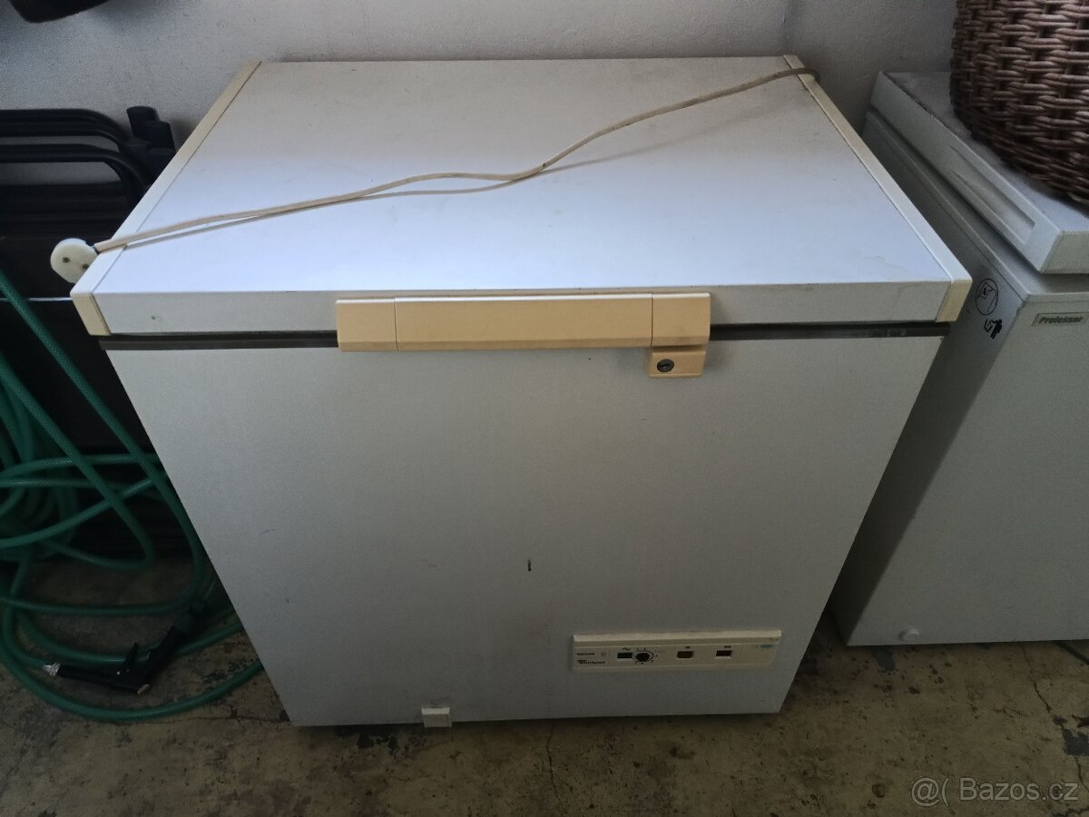 Pultový mrazák 200l