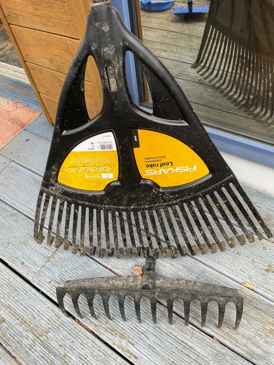 Hrabe Fiskars 2x + tyc