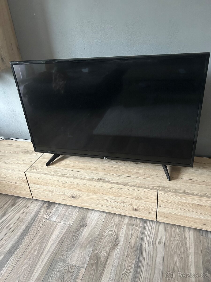 Prodám TV LG49UH6107