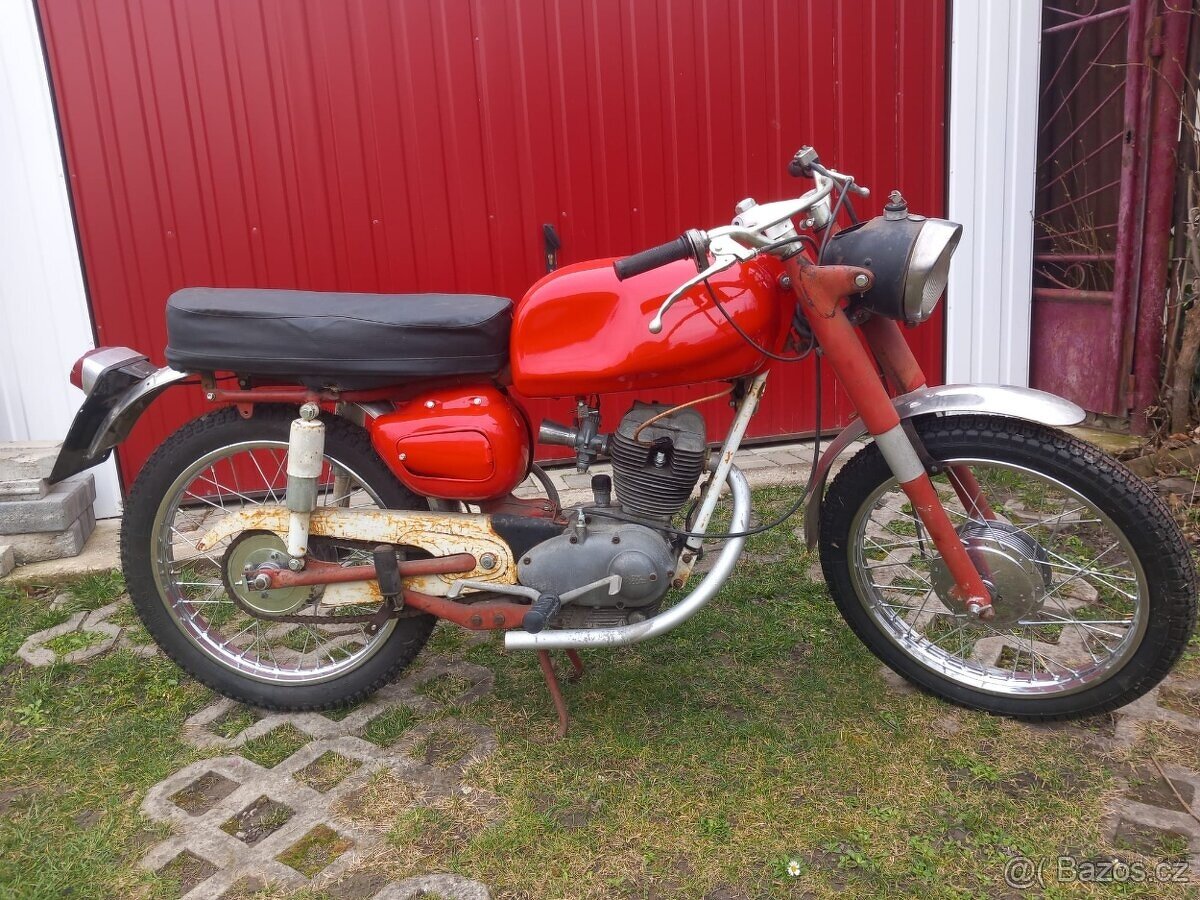 Moto Morini 125c Sport 4 takt