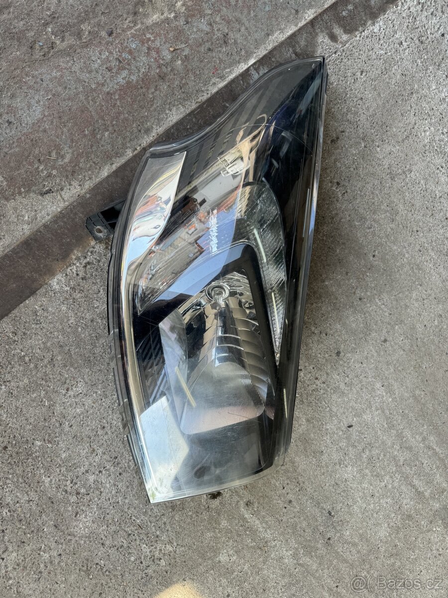 Pravé přední Led světlo Opel Vivaro B 2016- GM 93867953PL