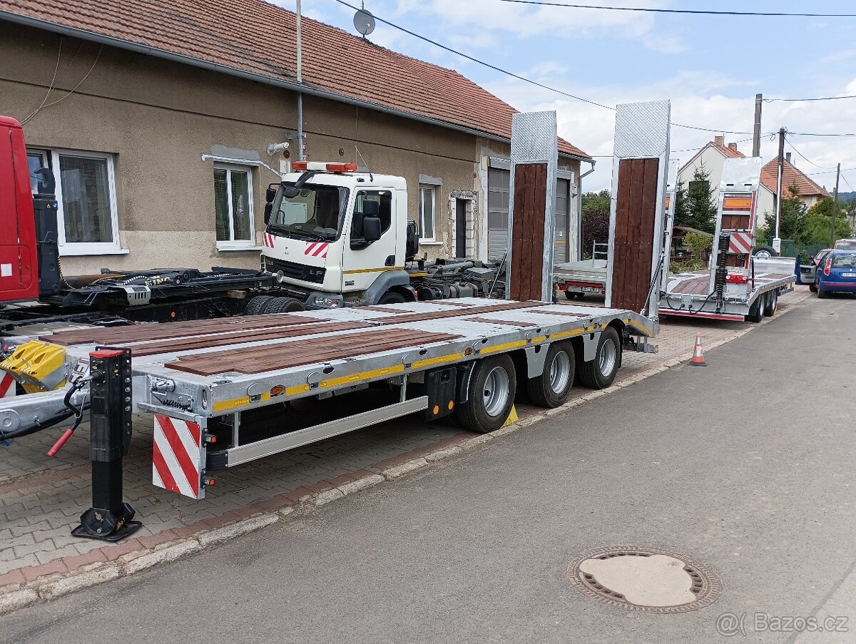 Přívěs na vrtná souprava bagr kompresor