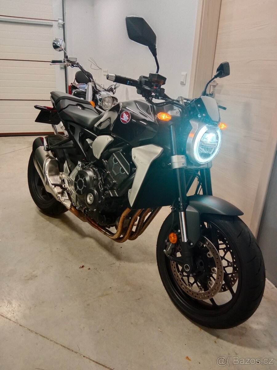 Honda CB1000R