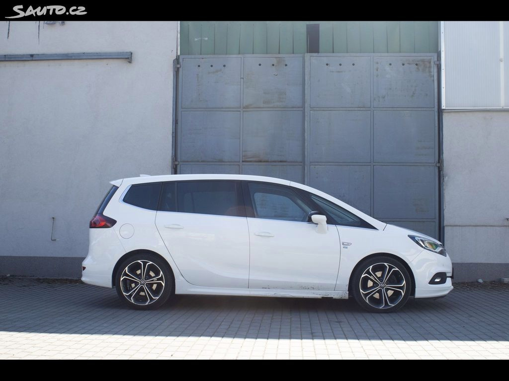 Prodám Opel Zafira 2.0 CDTI, 125kW, INNOVATION + OPC paket
