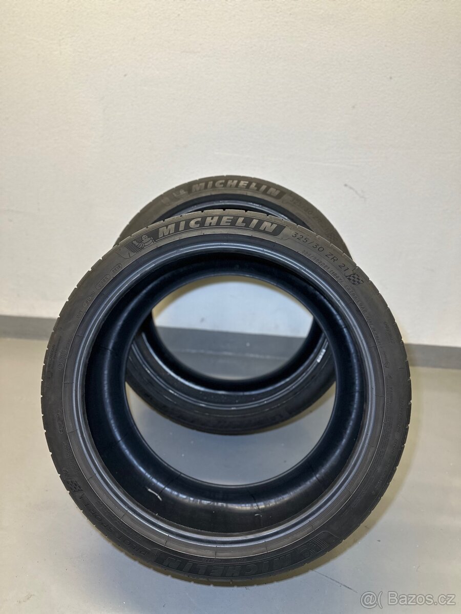 325 30 21 Michelin Pilot Sport4 NO