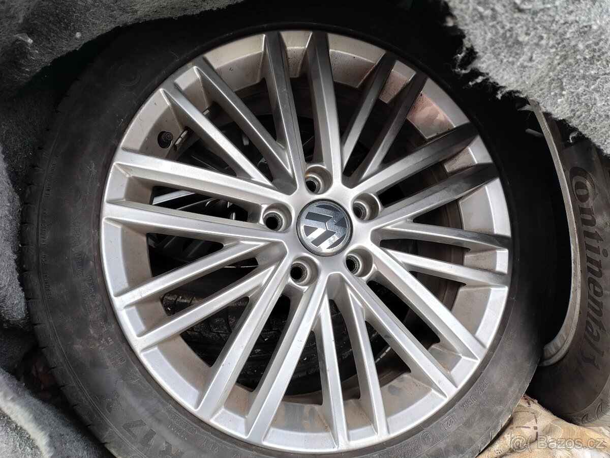 alu kola VW r17"