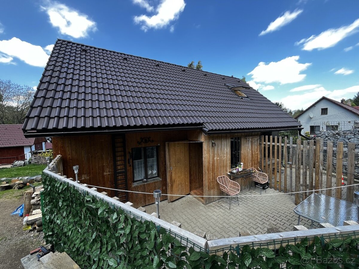 Rodinný domek v malé obci Číhovice