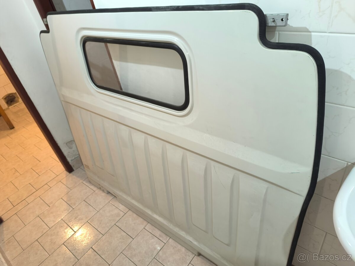 Přepážka Ford Transit 2003