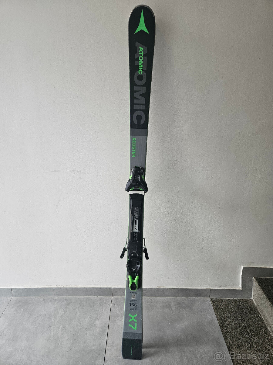 Lyže Atomic Redster X7 156, jedna lyže zlomená