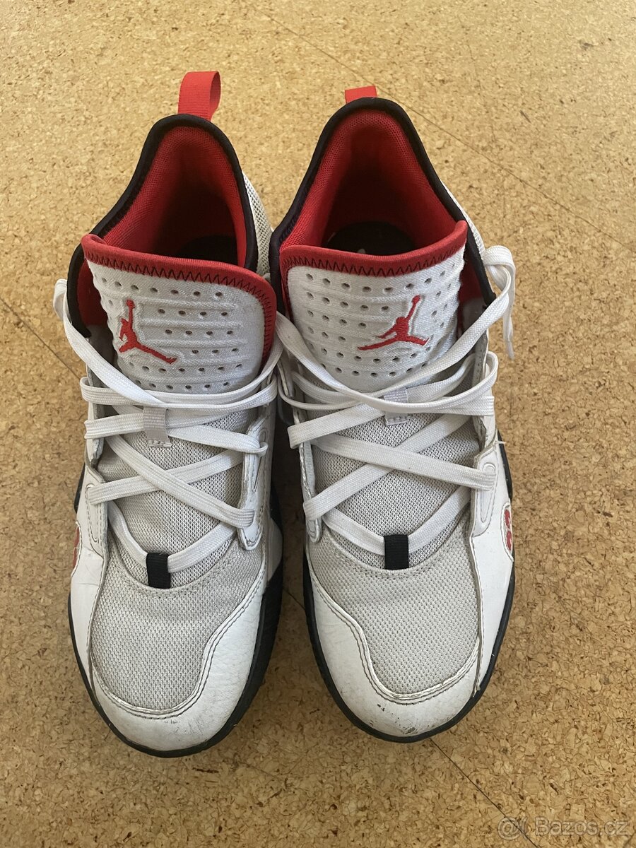 Jirdan Stay Loyal 2 Nike vel 42,5, cm 27