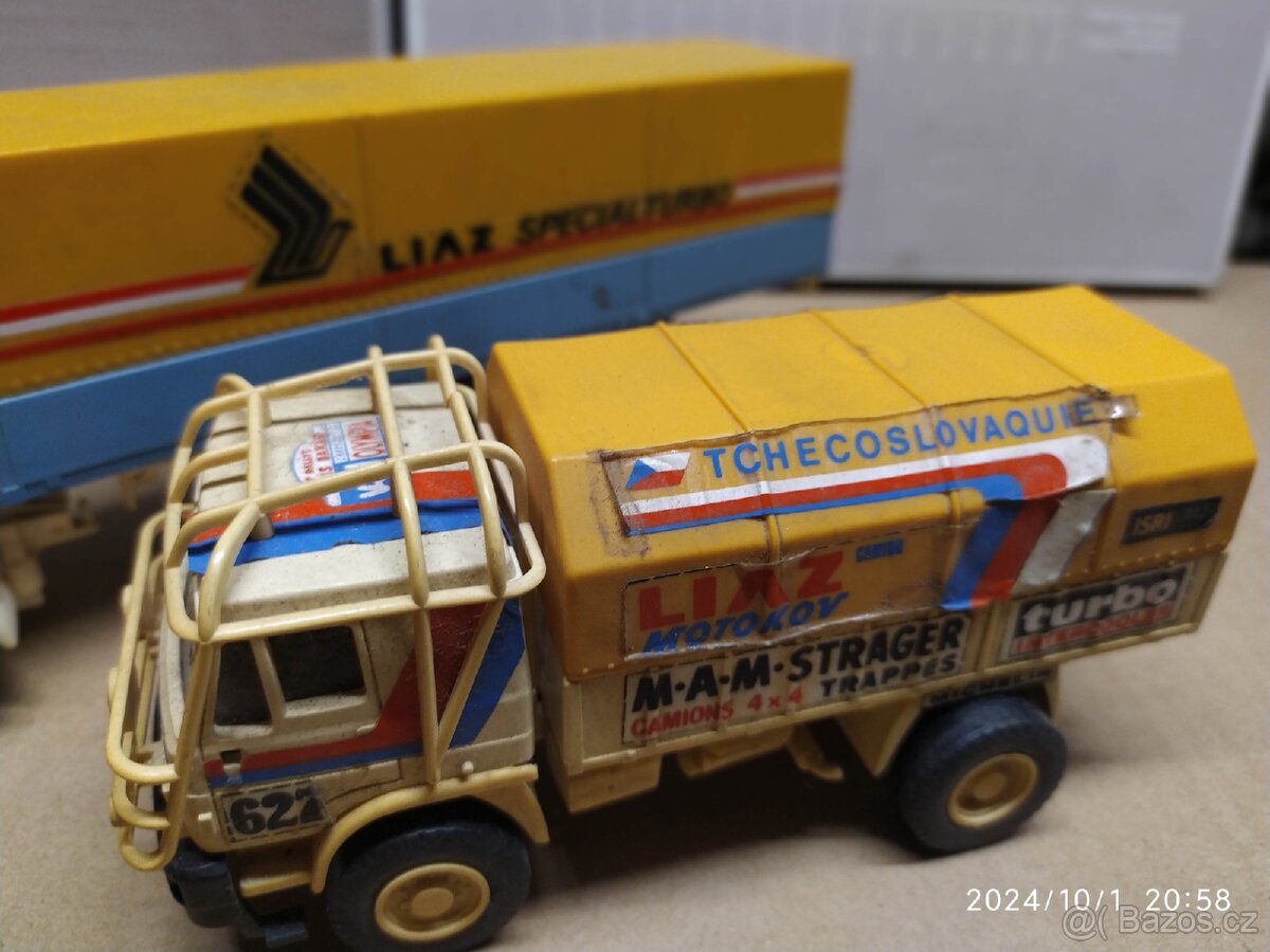 LIAZ Dakar LIAZ s návěsem