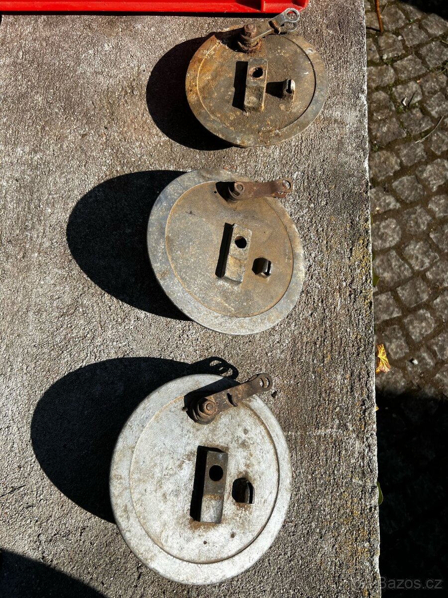 Jawa 353, 351 kývačka štíty bubnu, kyvka, kastlík