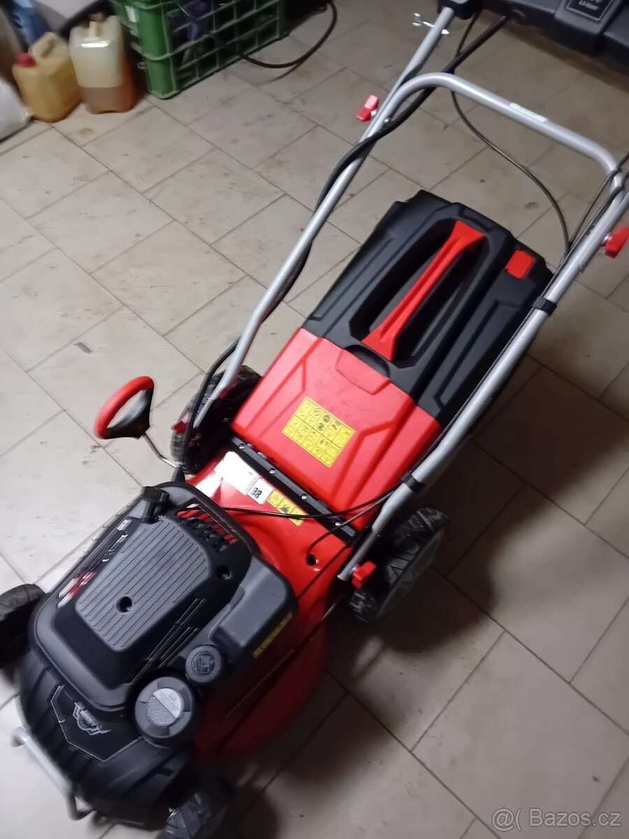 Sekačka HECHT 547 SWE - Nová
