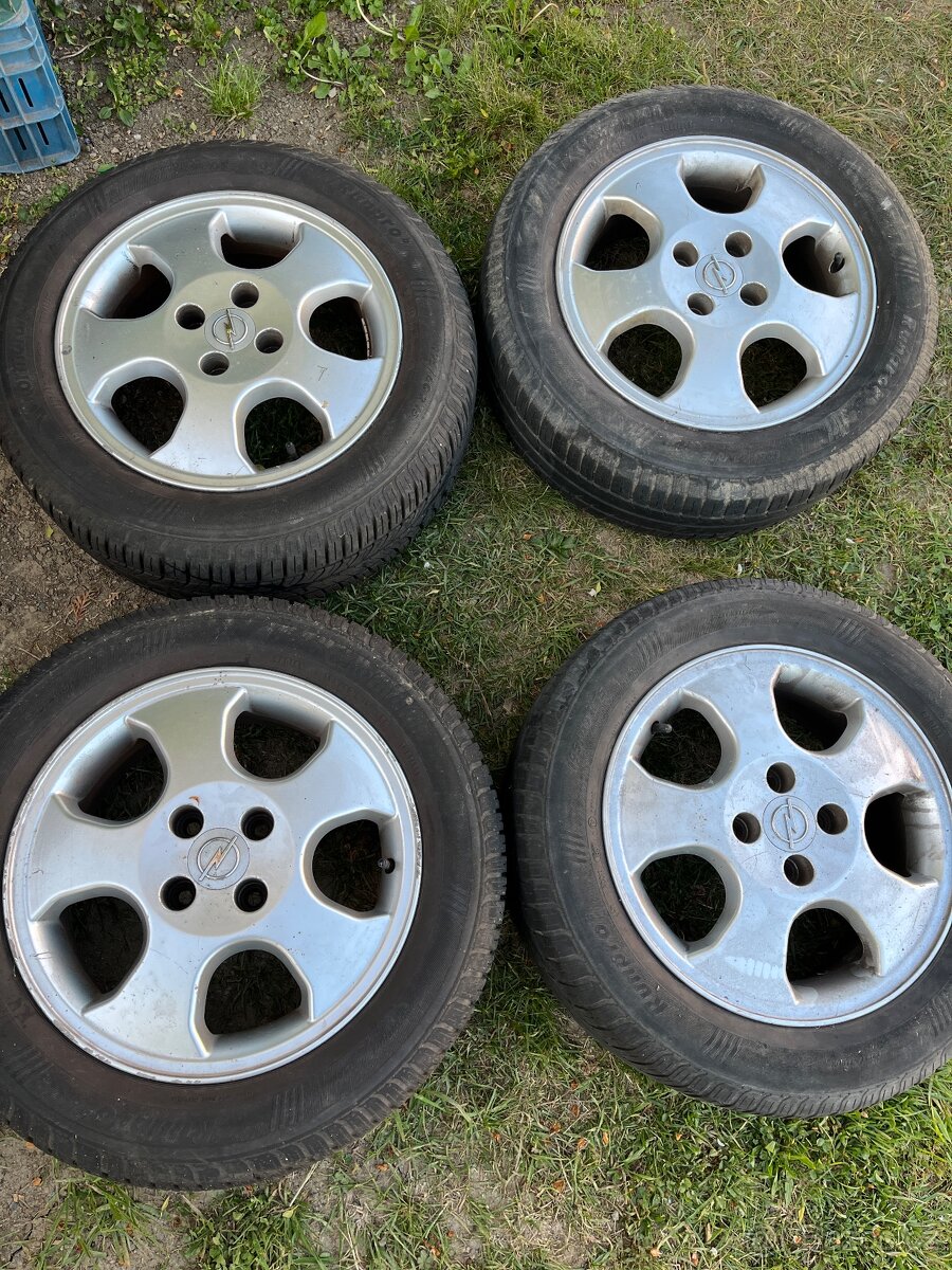 Pneu + disky opel 195/60 R15