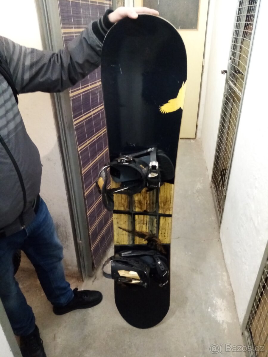 Snowboard prodej