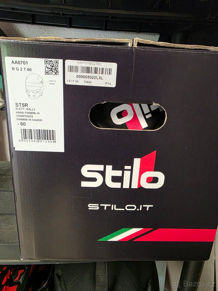 Helma, přilba , Stilo