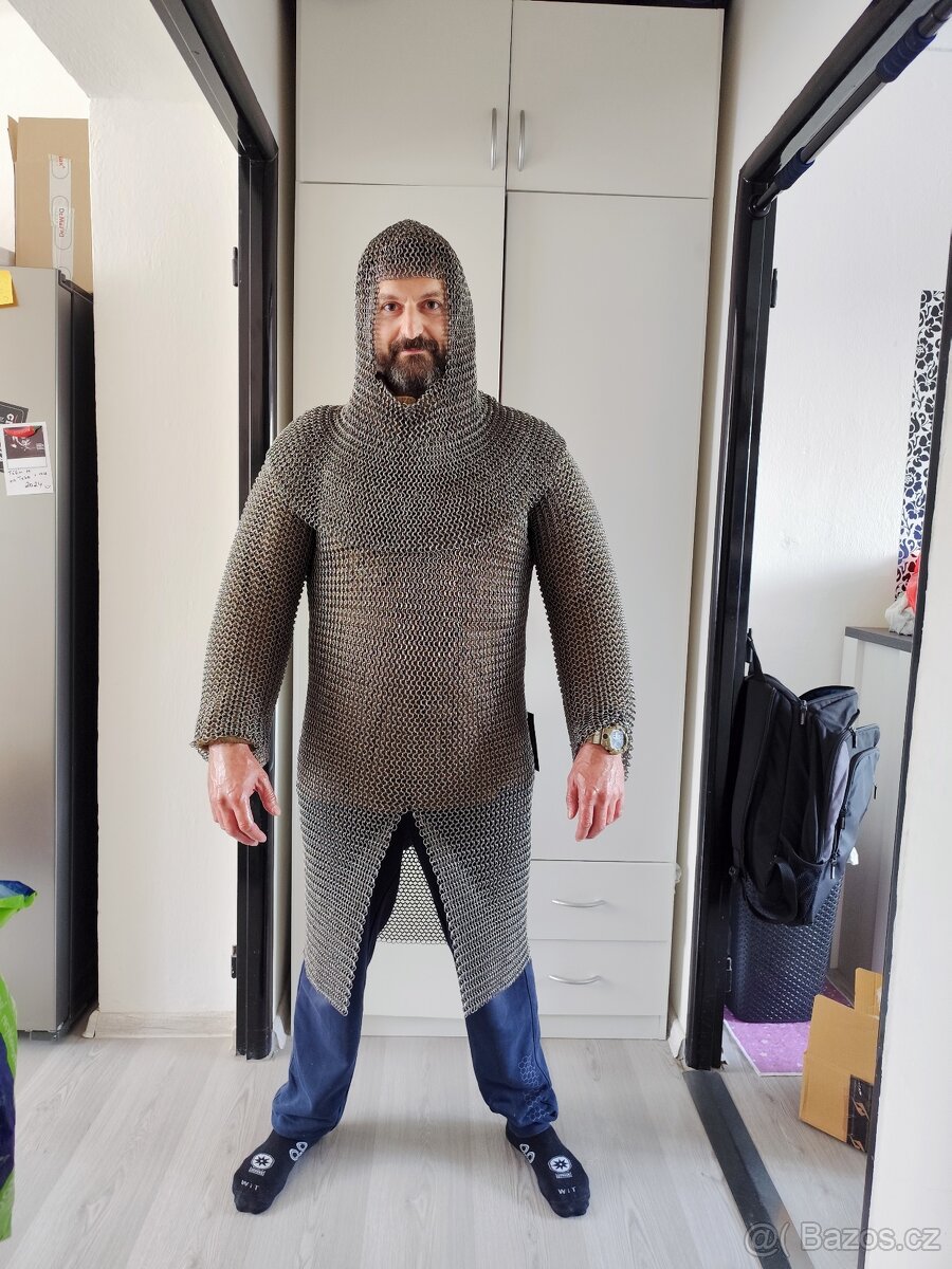 Kroužková zbroj nenýtovaná