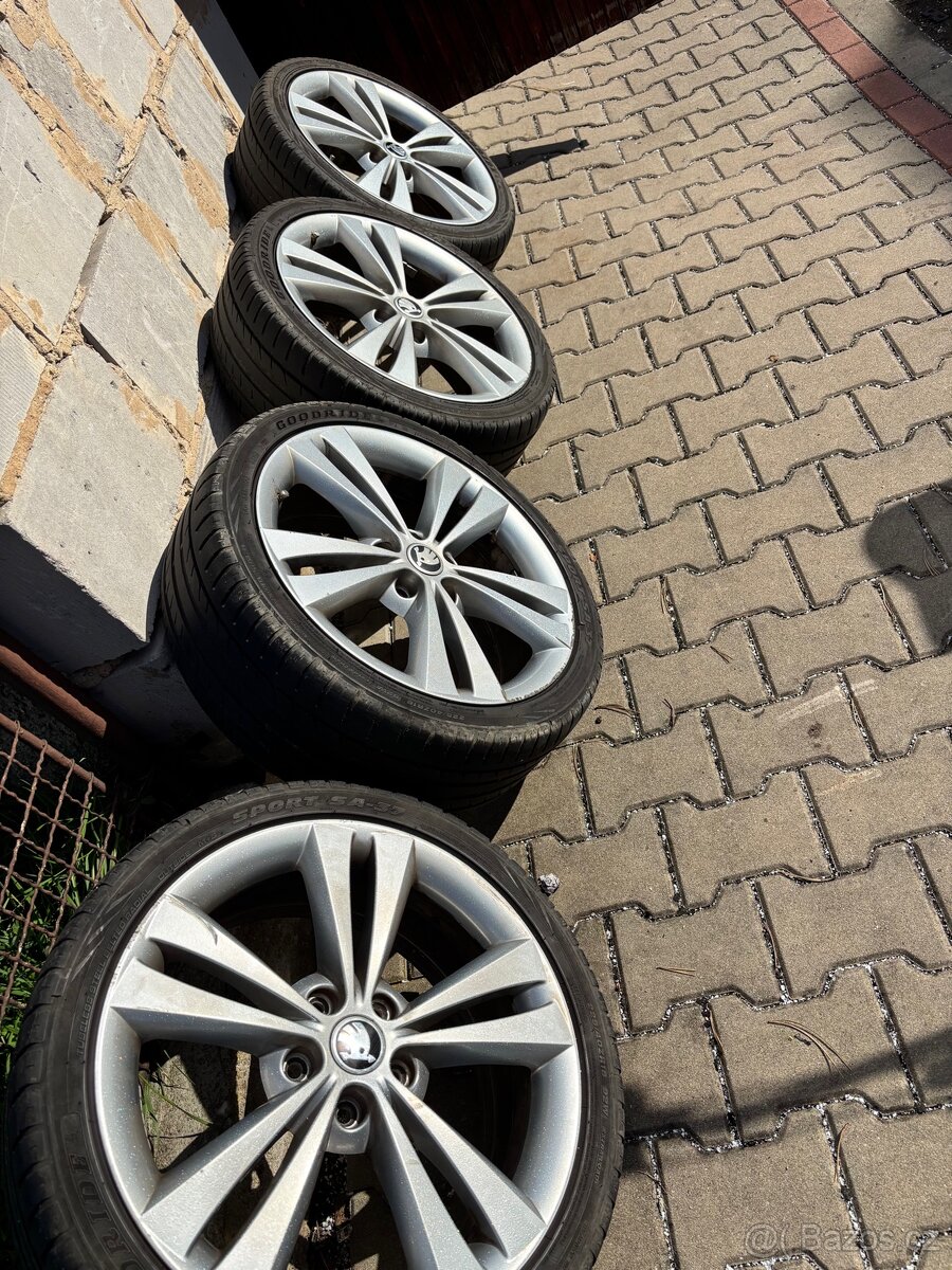 Alu kola R18 5X112 LETNÍ PNEU 225/40 R18 NEPTUNE