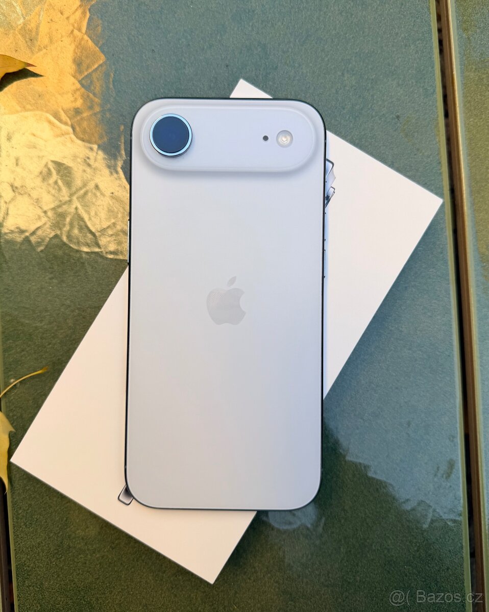 iPhone Air 256 GB, Blankytně modrá + Apple kryt
