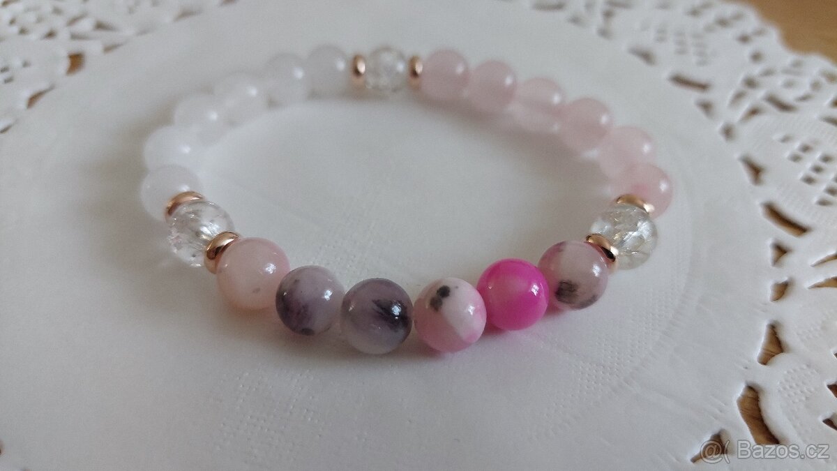 Dámský náramek s více minerály