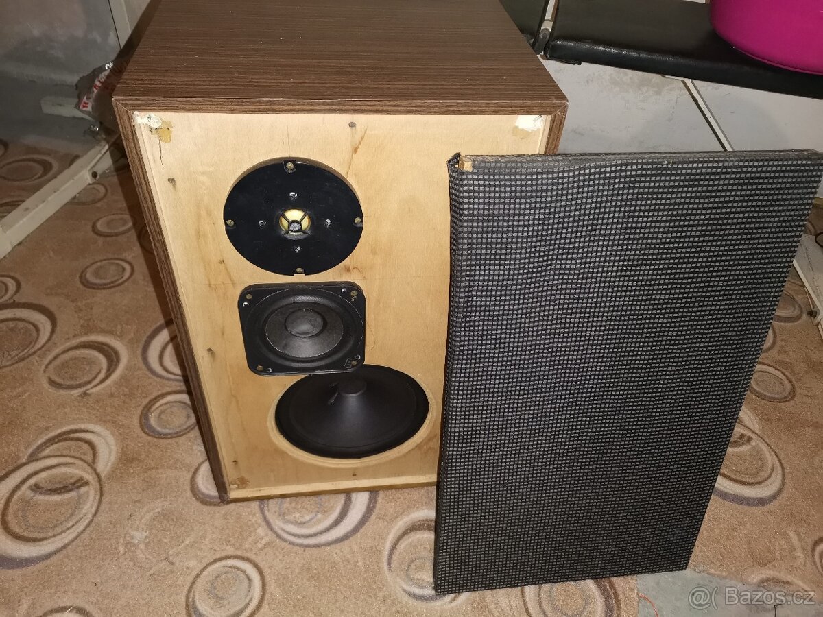 Reprobedny Tesla domácí výroby