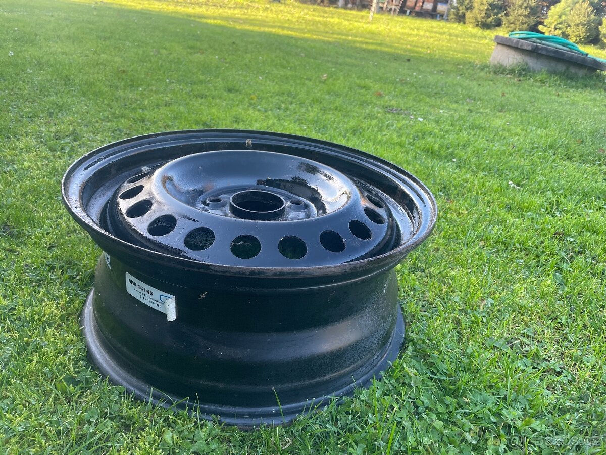 Plechové ráfky ASX