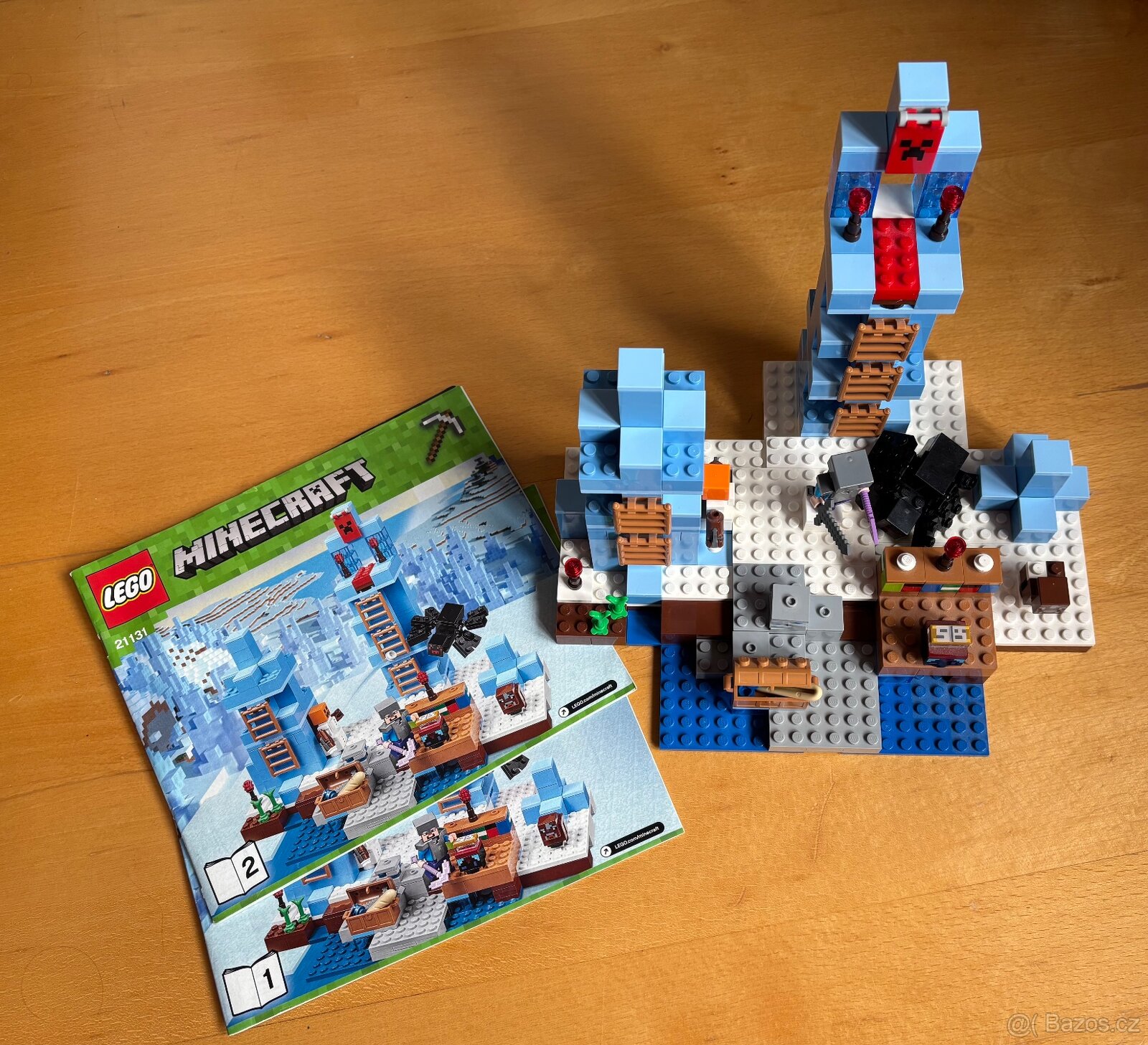 Lego Minecraft 21131, Ledové ostny