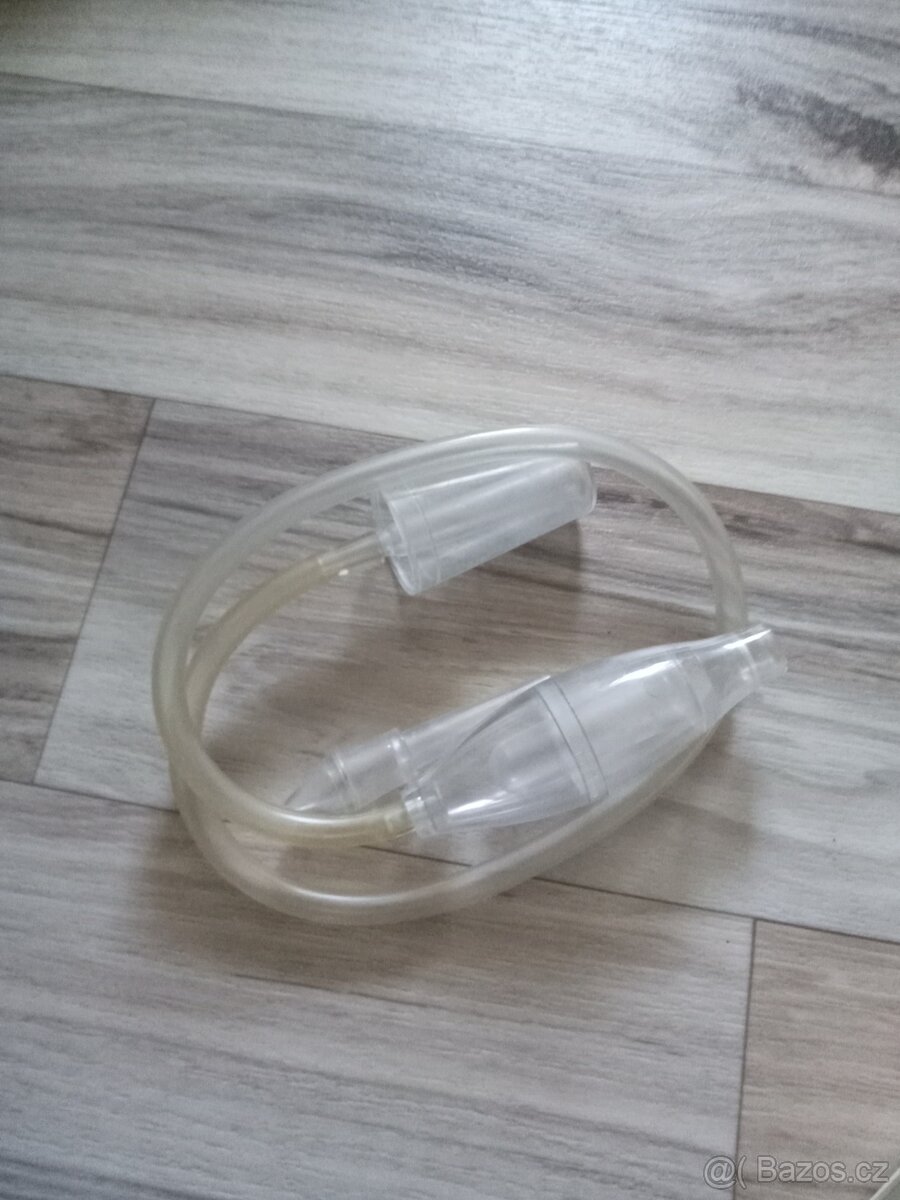 Prodám odsávačku hlenů.