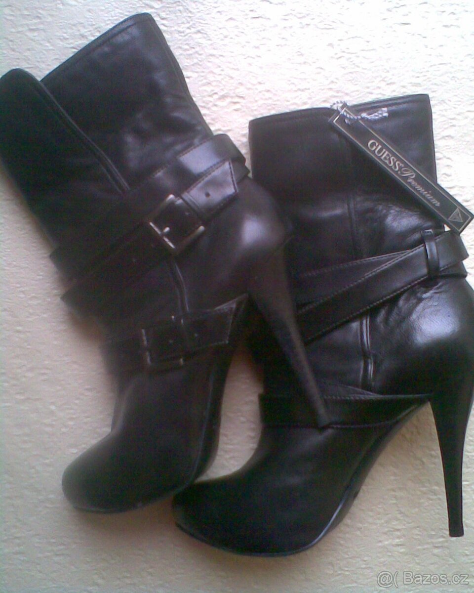 Dámské kozačky GUESS