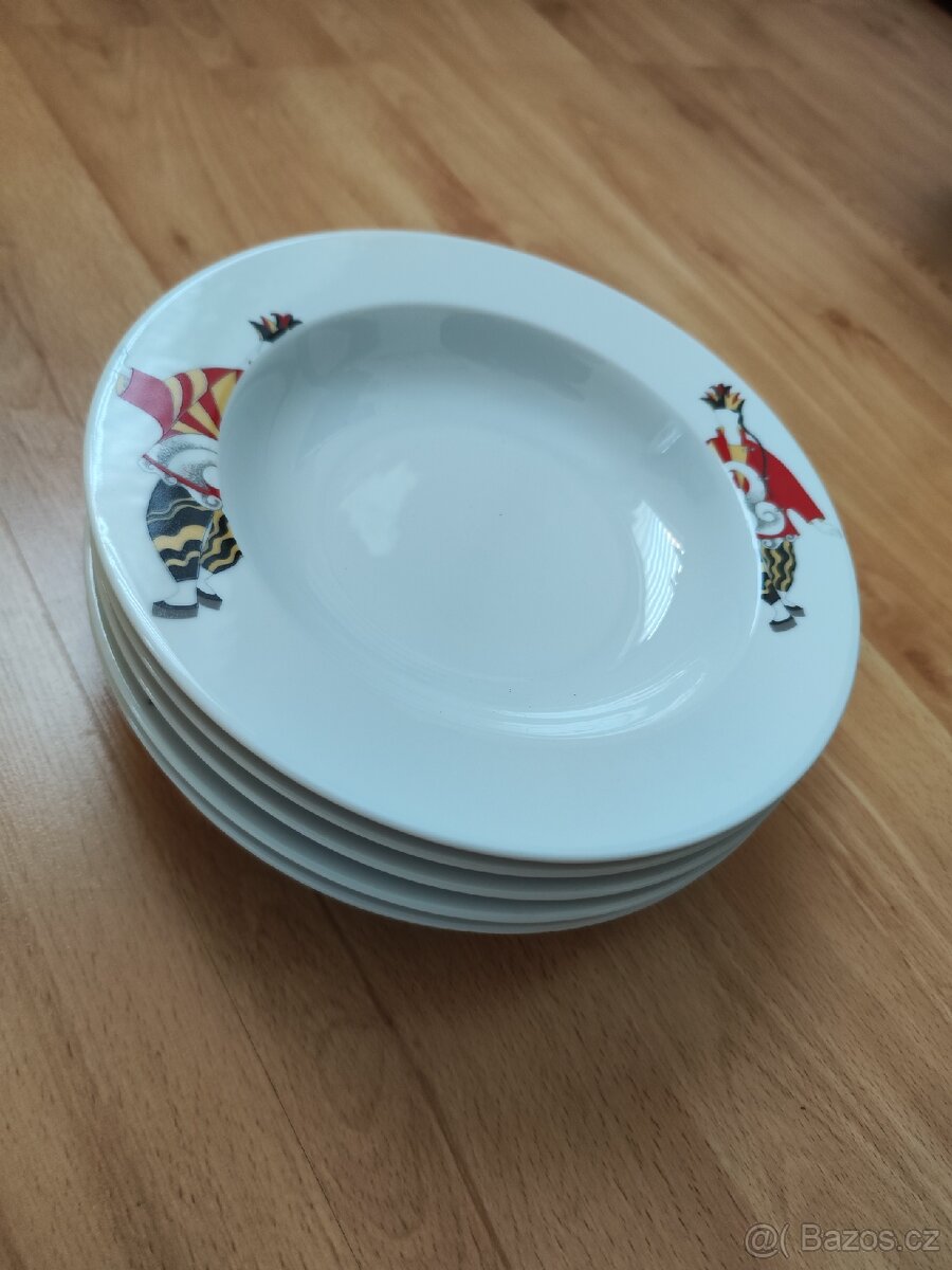 Hluboké porcelánové talíře sada 6ks