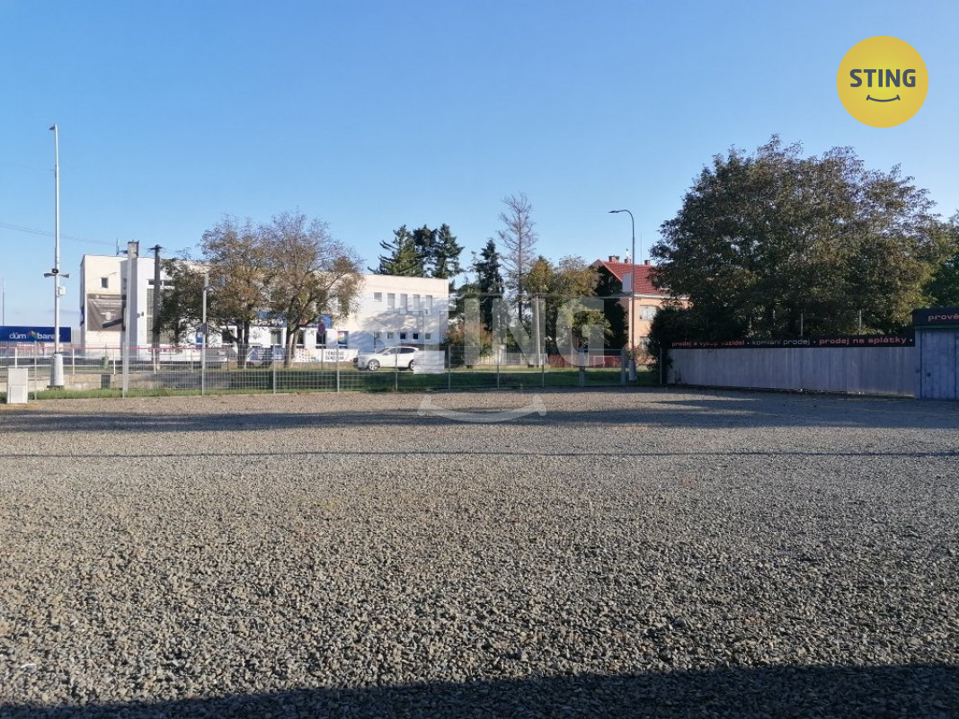 Prodejní a skladovací plocha 928 m2, roh ul. Plumlov, 133587