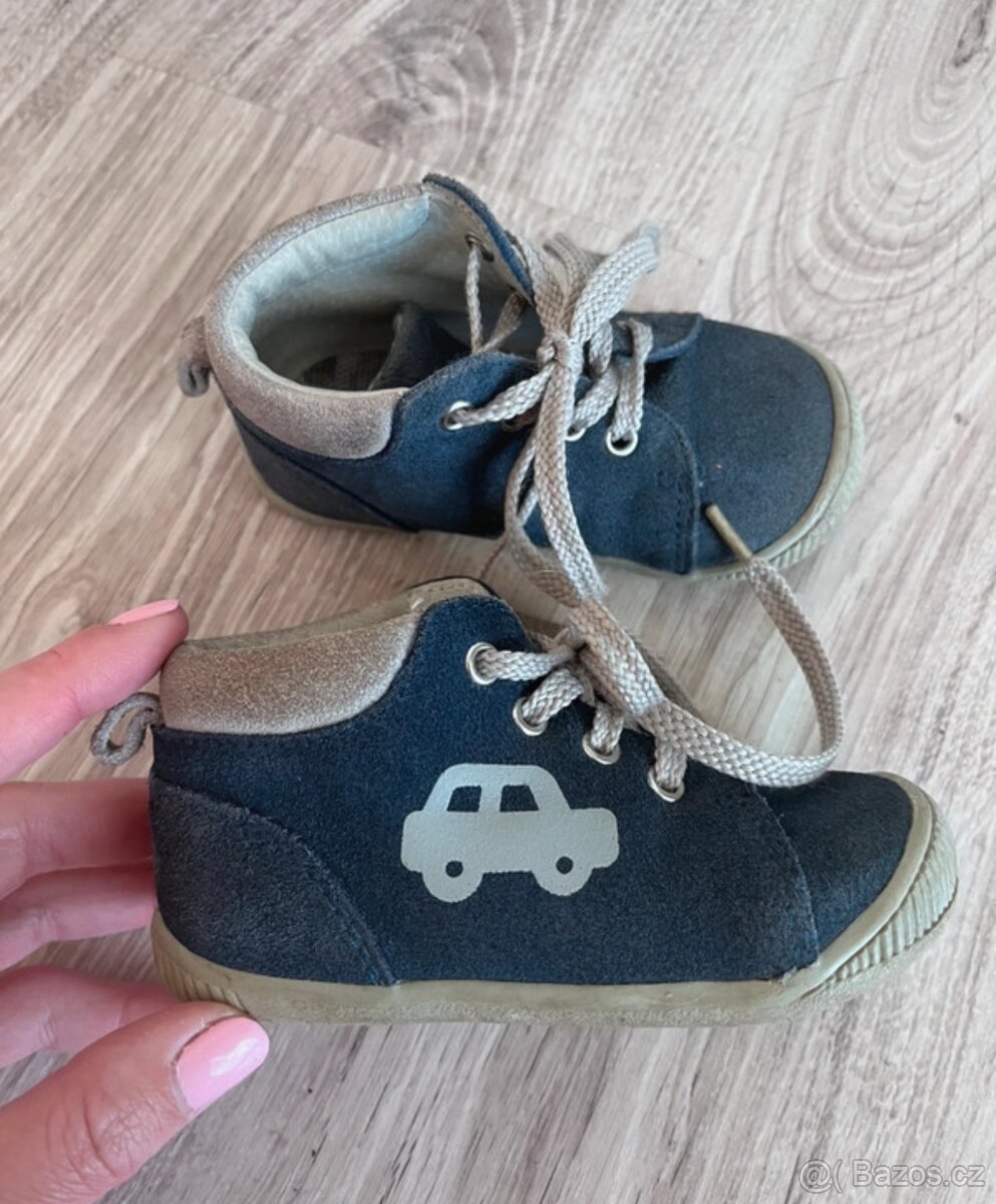 Celoroční kozene boty protetika