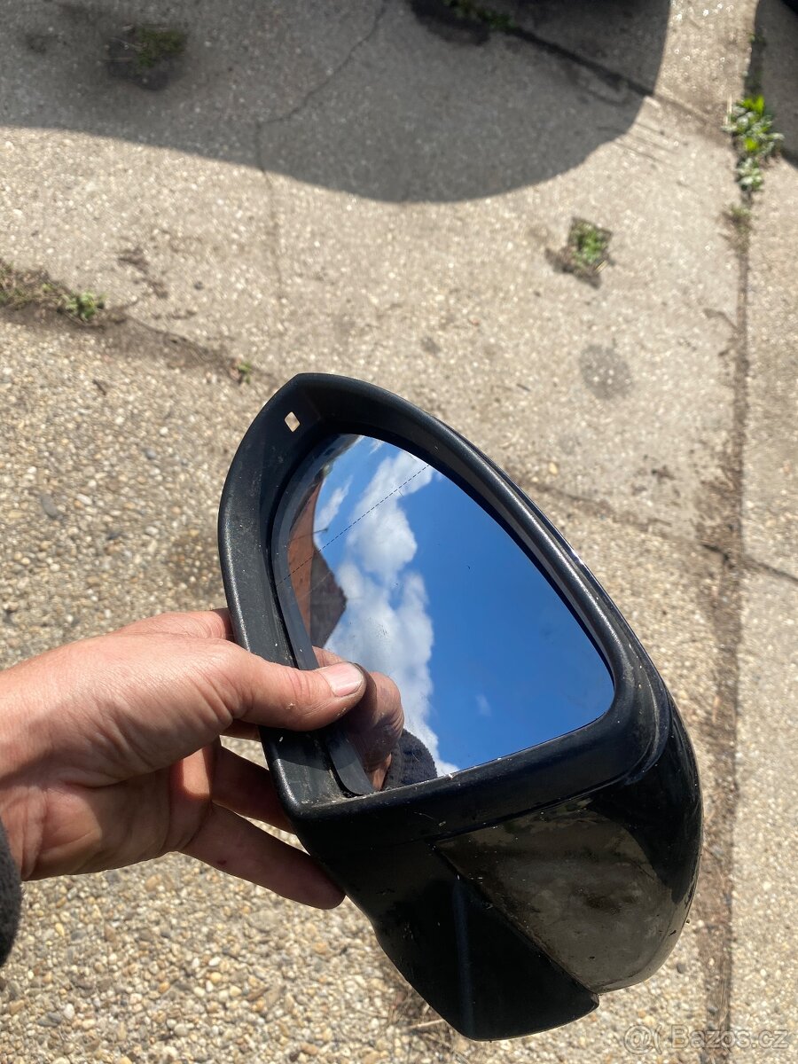 Kryt zrcátka golf 7