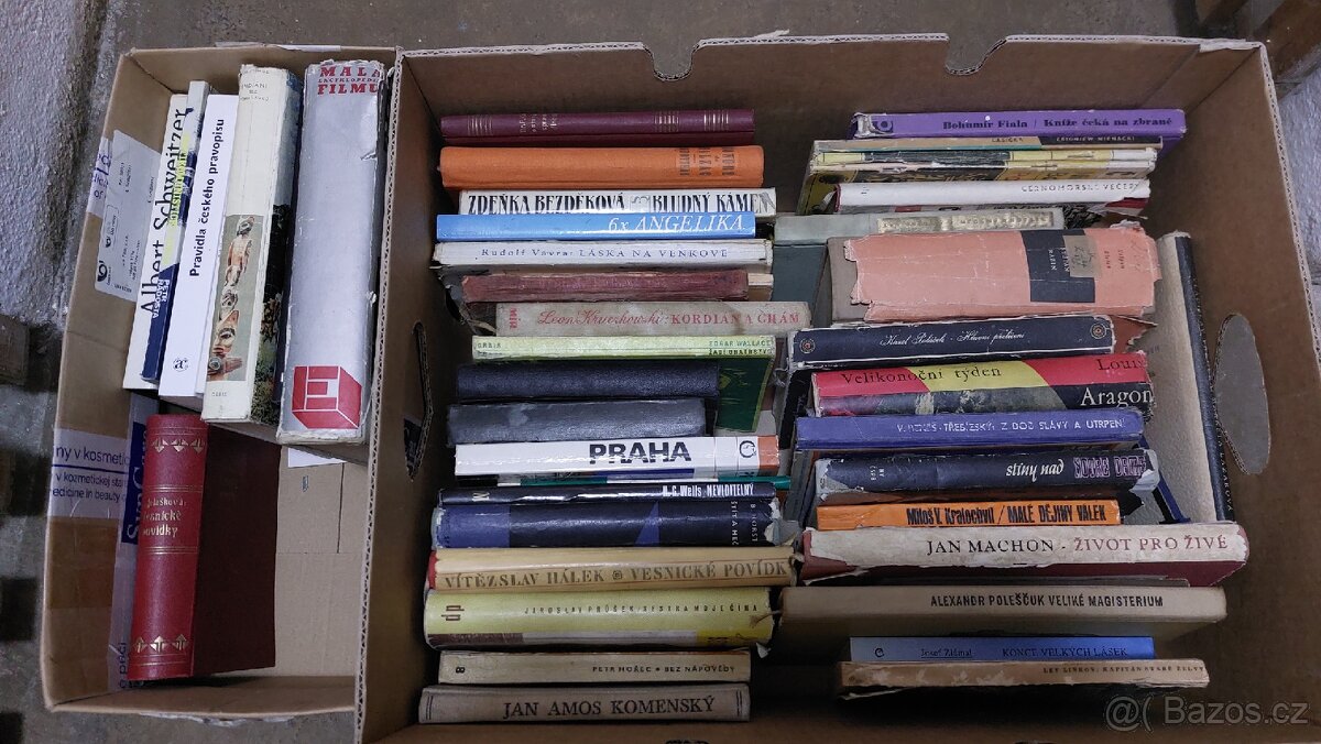 RŮZNÉ KNIHY