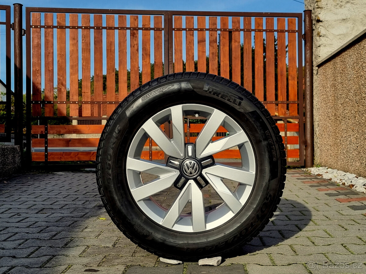ZIMNÍ ORIGINÁL VW 16" 5x112 pneu 215/60R16 Passat, Superb..