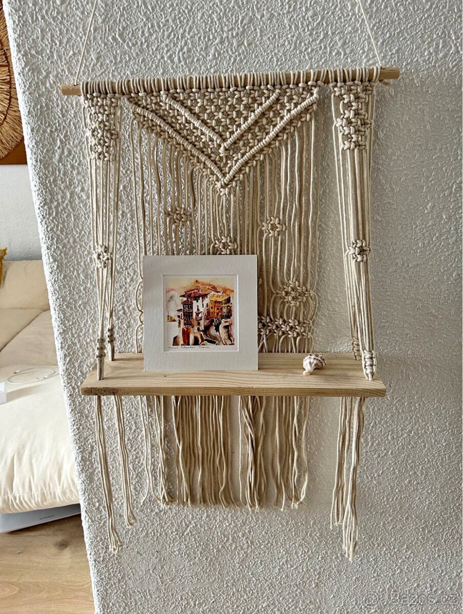 Boho zapletana dekorativni police (50x50)