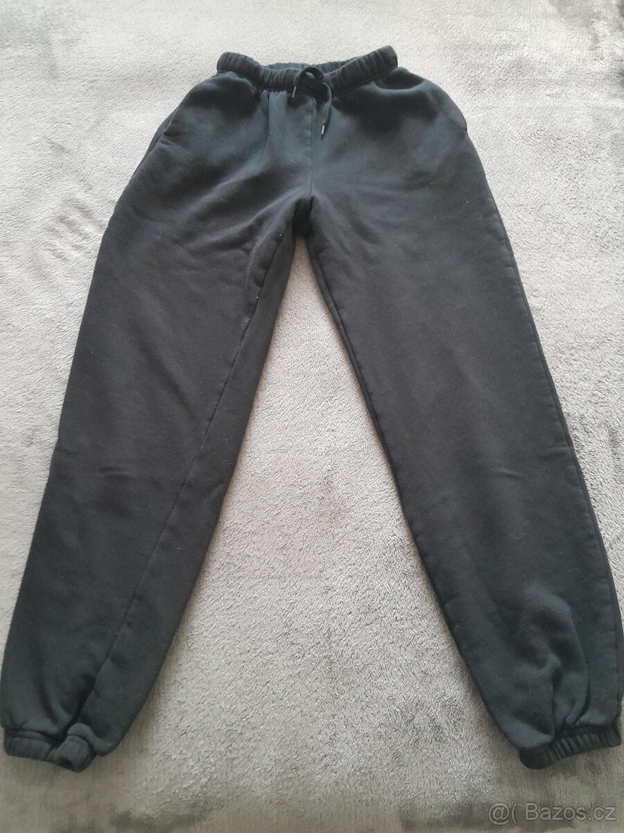 2x dívčí tepláky H&M vel. 12-13 let