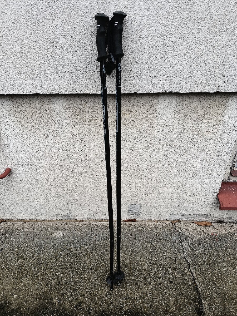 Sjezdové hůlky 105 cm, 110 cm, 115 cm, 130 cm