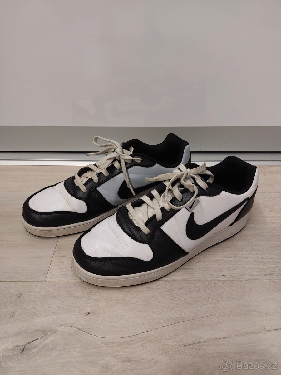 Tenisky Nike Low vel. 45