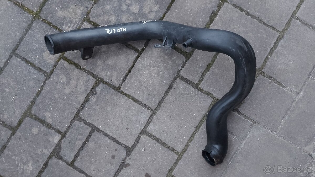 Opel astra H CDTi 74 KW, plastová trubka sání,