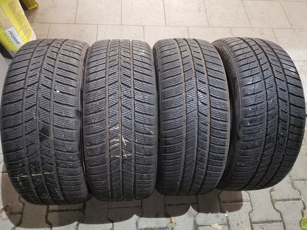 Zimní pneu 235/45 r18 98v