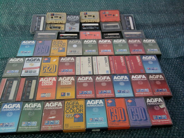 Veľmi staré AUDIOKAZETY "AGFA"