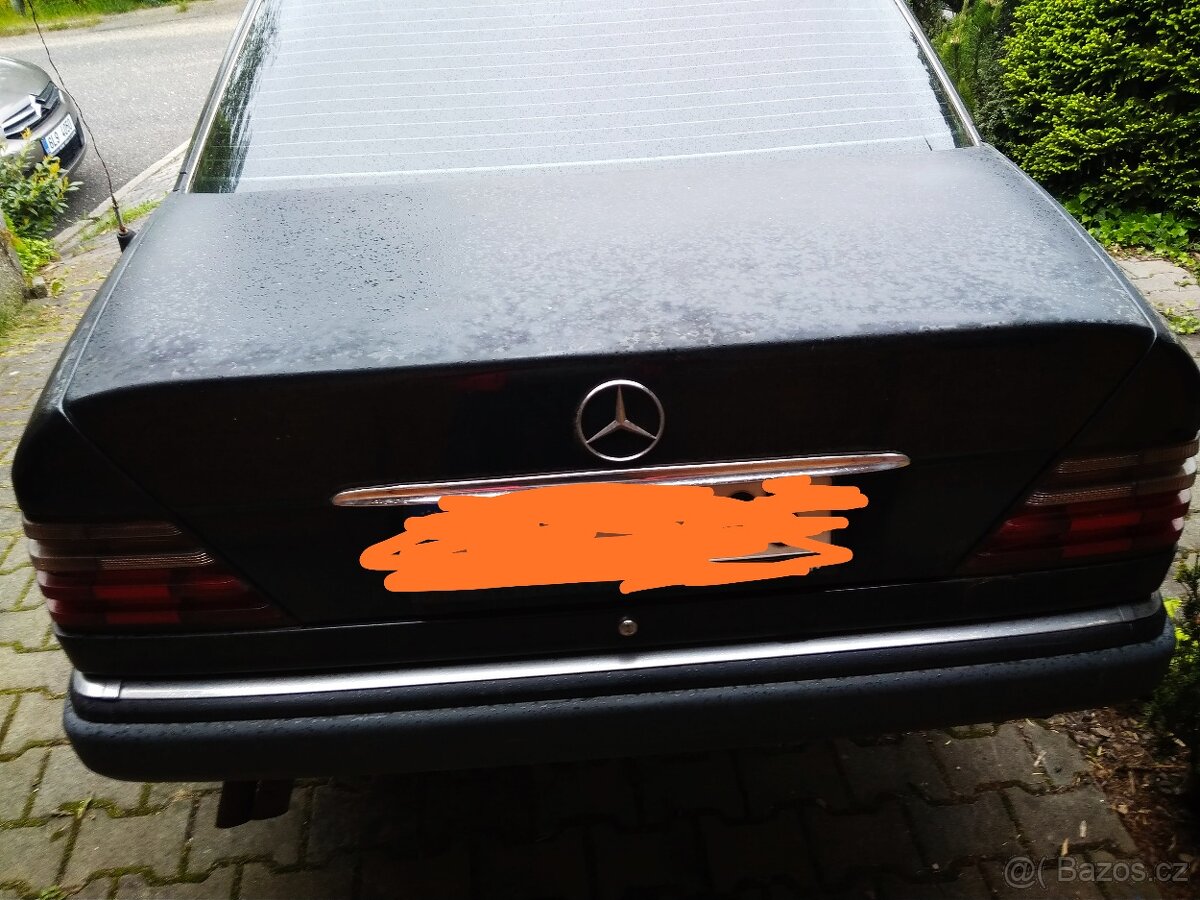 W124 E viko kufru