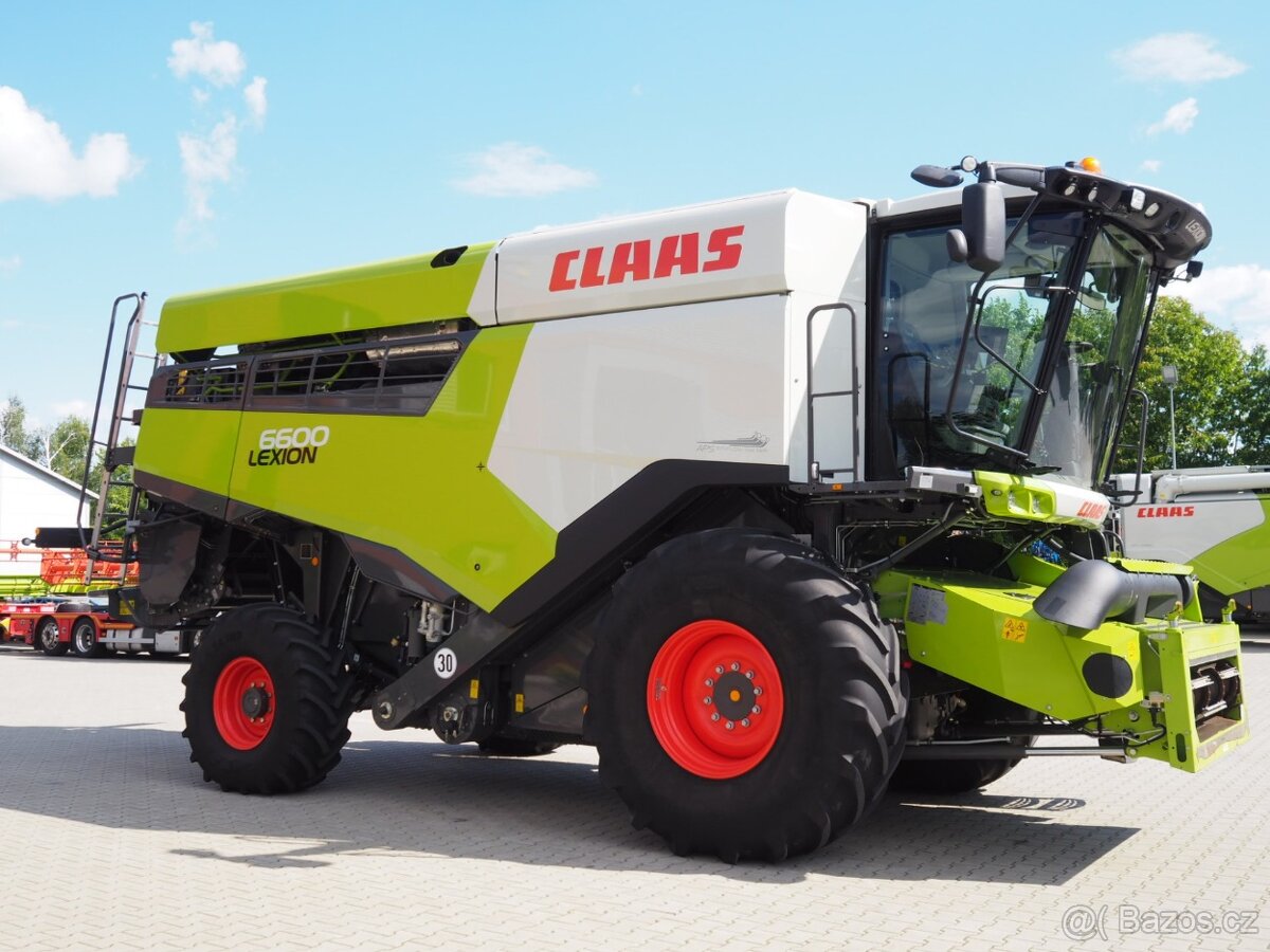 CLAAS Lexion 6600 + V680