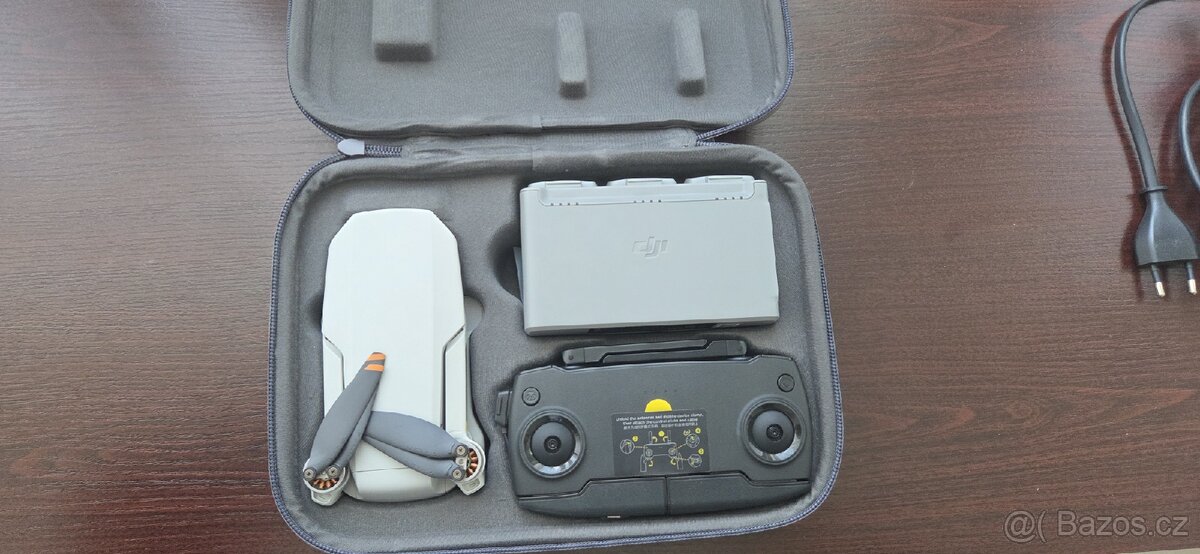DJI MINI SE FLY MORE COMBO