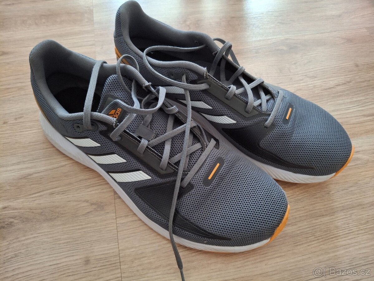 Adidas boty vel. 44